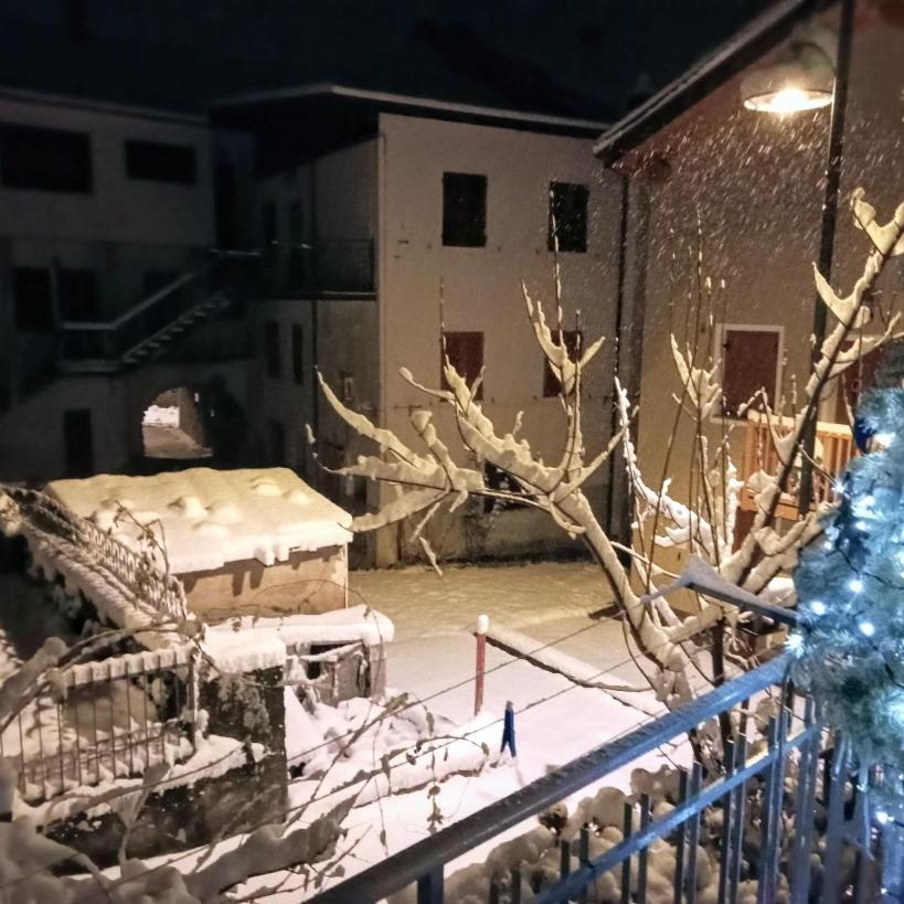 Ca' Stravaganza Lägenhet Bieno  Exteriör bild